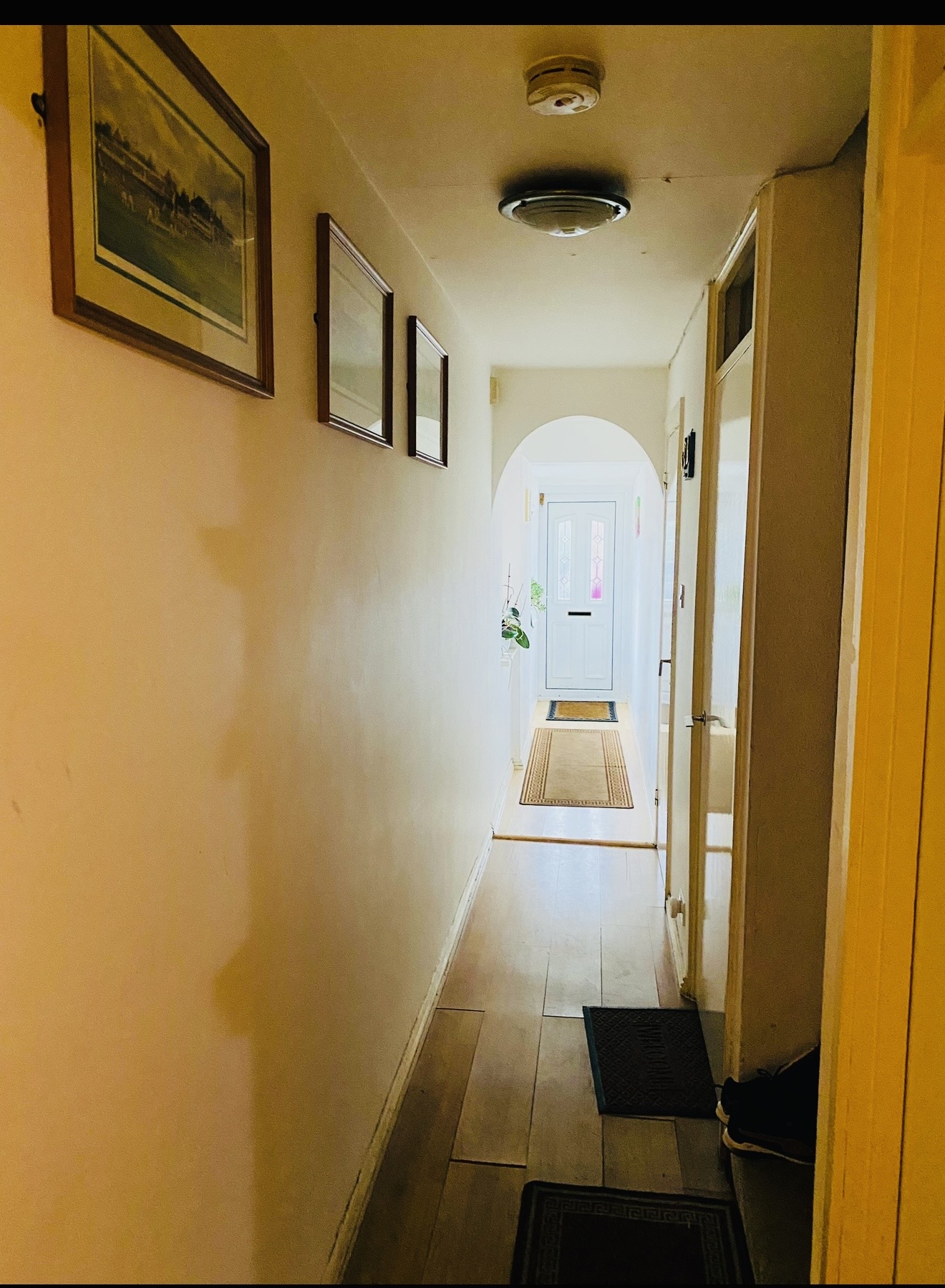 3 double bed 1 living room house for rent in Greenford, London — photo 7