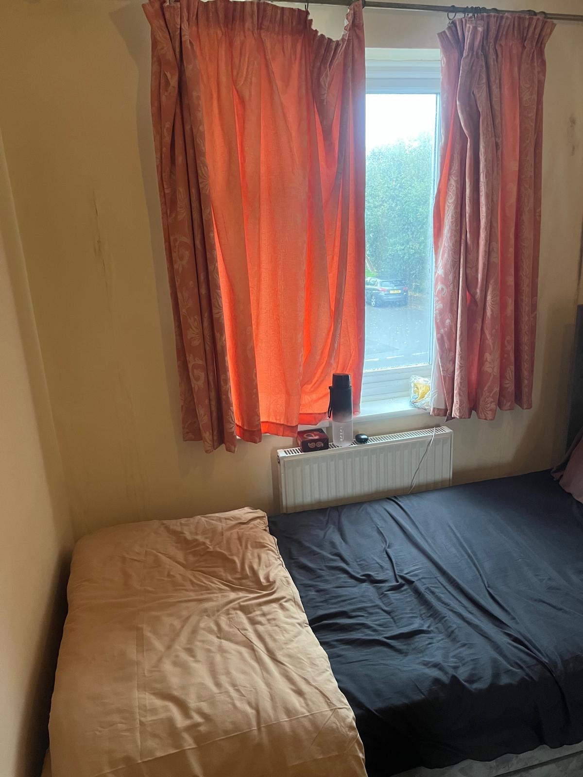 Single room to rent in Hayes, London — photo 3