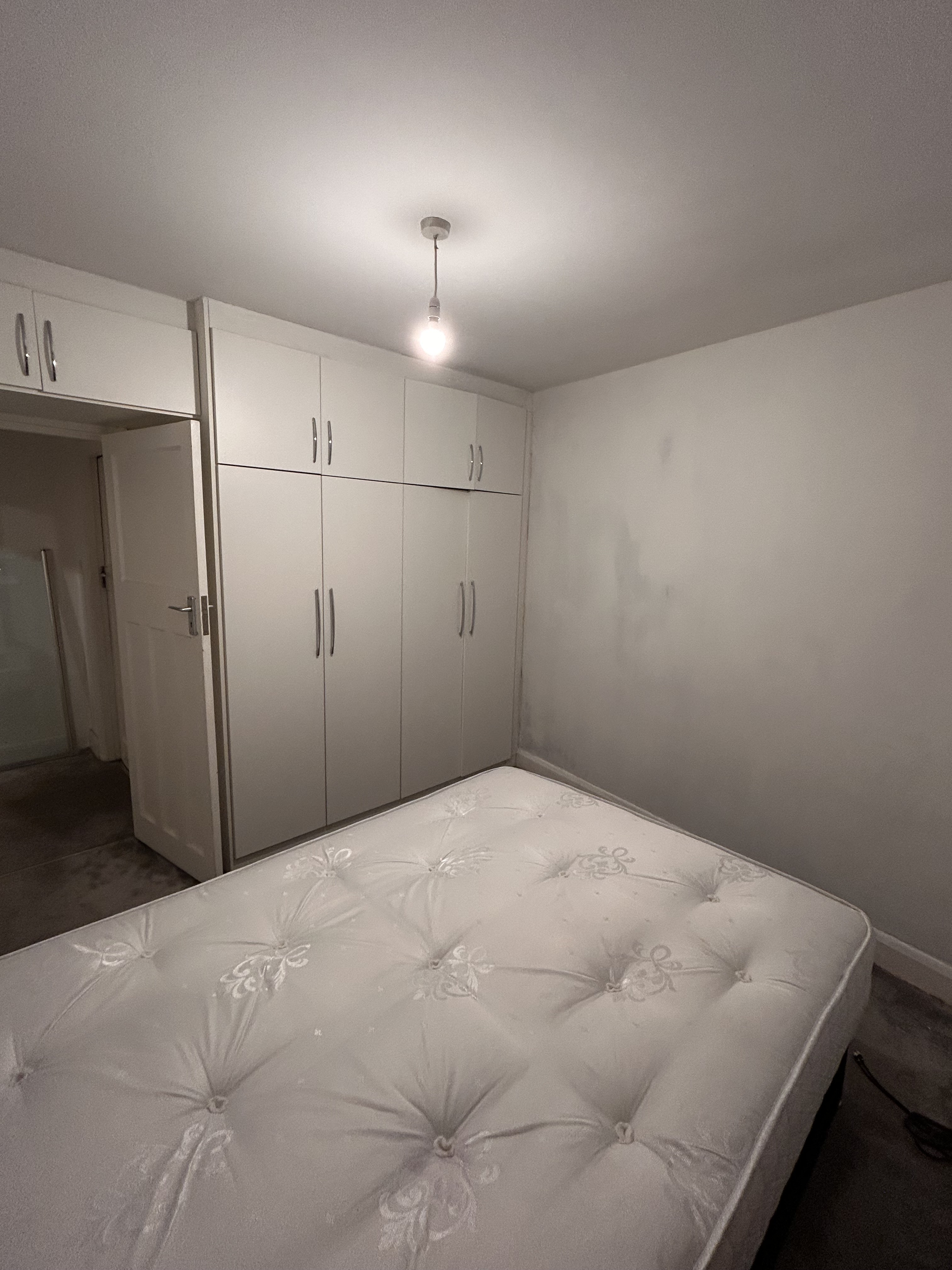 2 double bedrooms to rent in Hounslow, London — photo 3