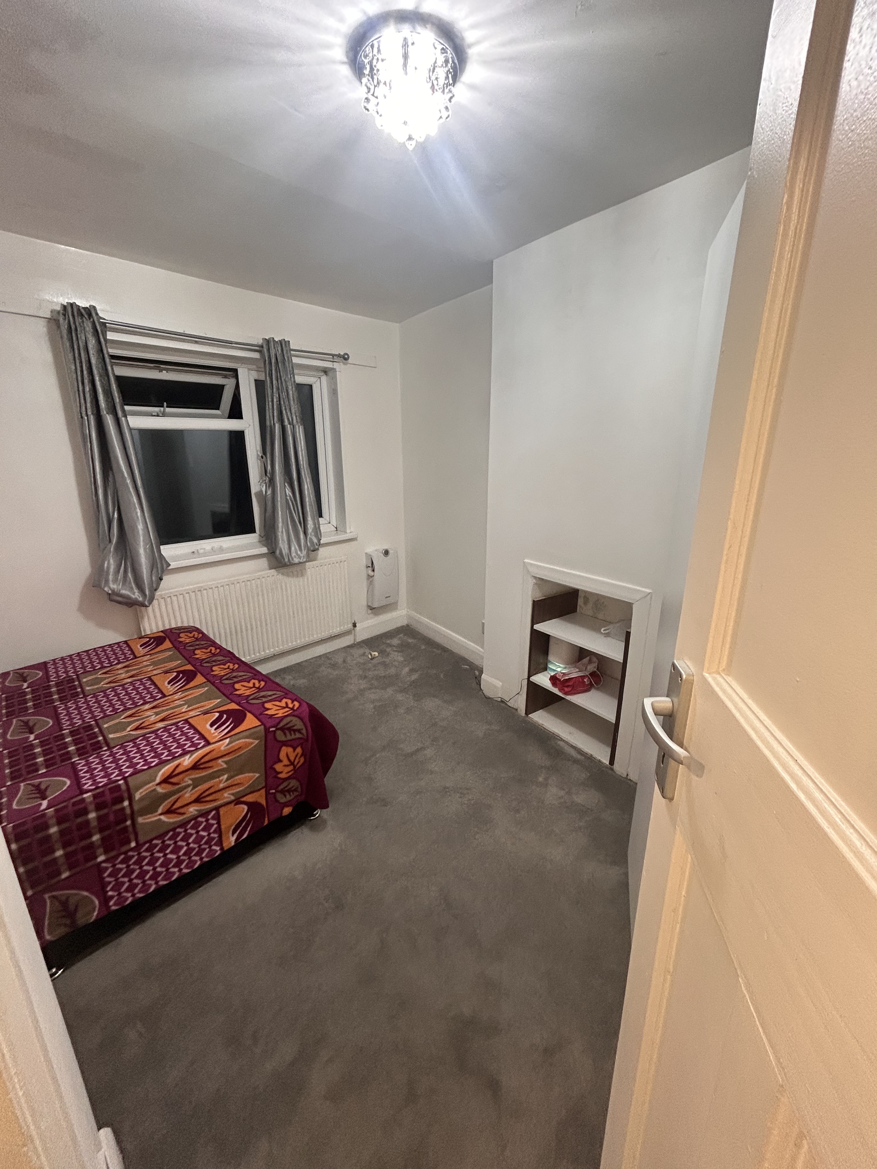 2 double bedrooms to rent in Hounslow, London — photo 12