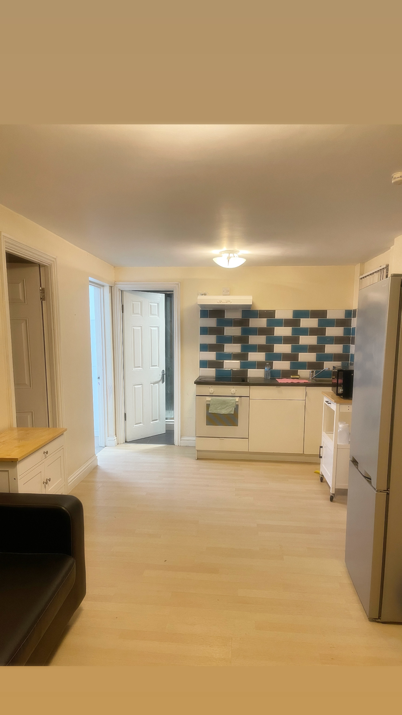 Modern Private Studio/Annex Available!!! to rent in Cippenham, Slough, London — photo 1
