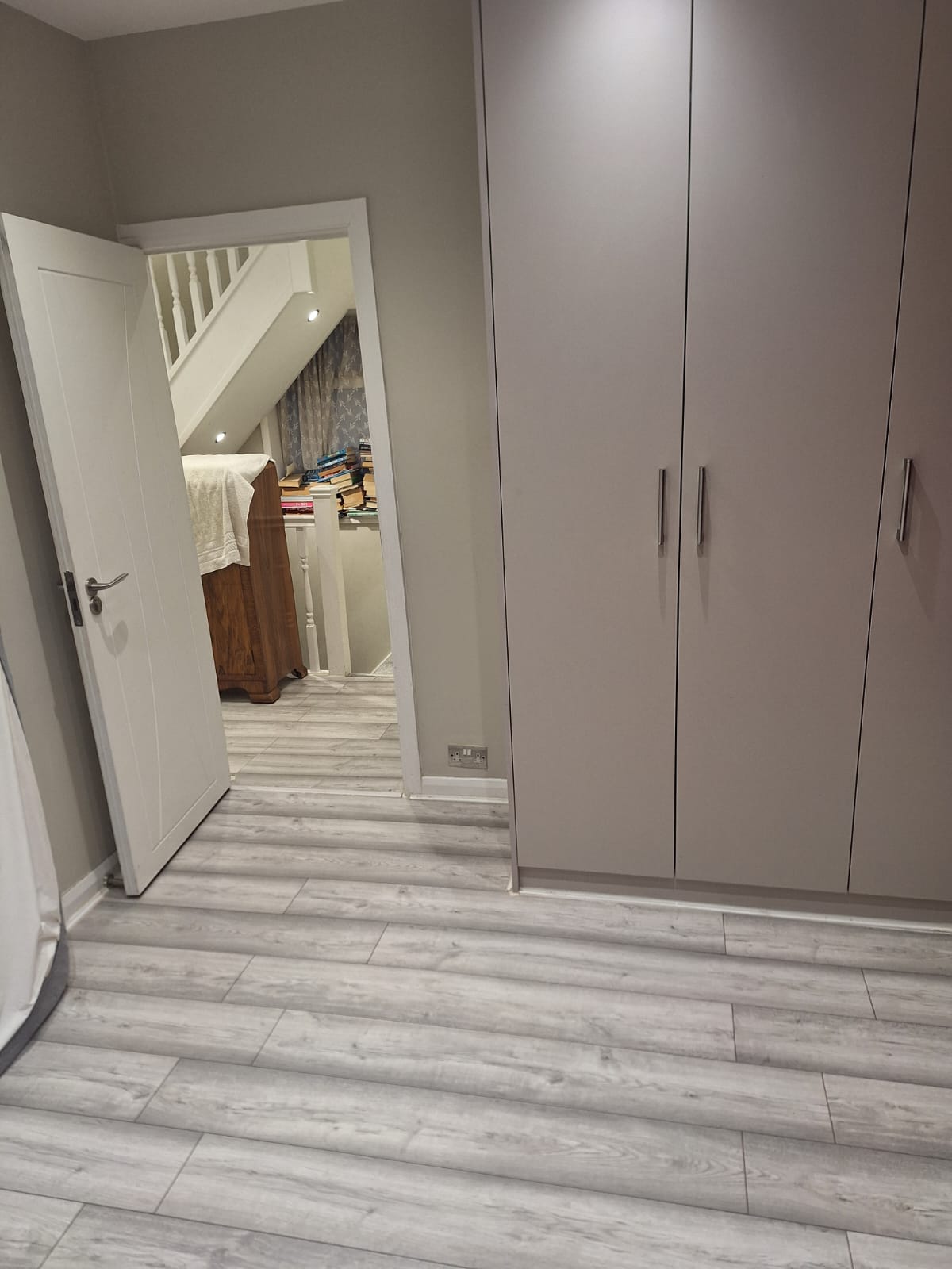 Clean double bedroom to rent in Hayes, London — photo 6